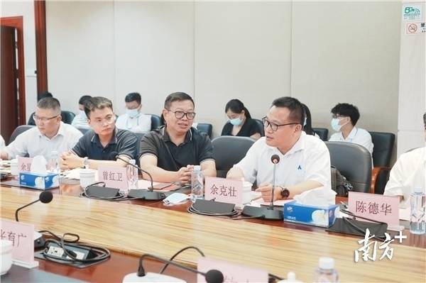  南方+ 王昌辉 拍摄